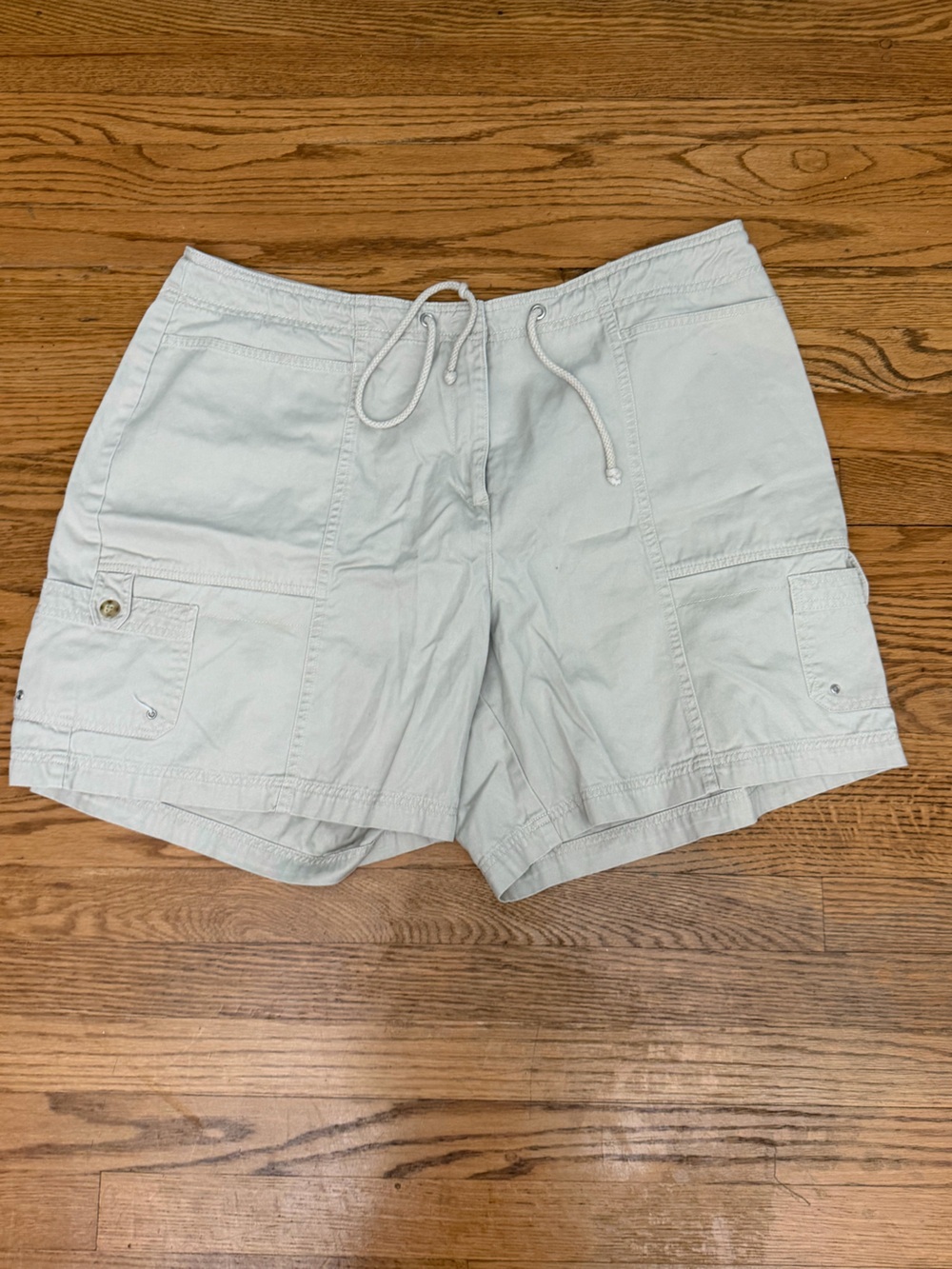 Dressbarn Women’s Cargo Bermuda Shorts Khaki Size 20W Drawstring